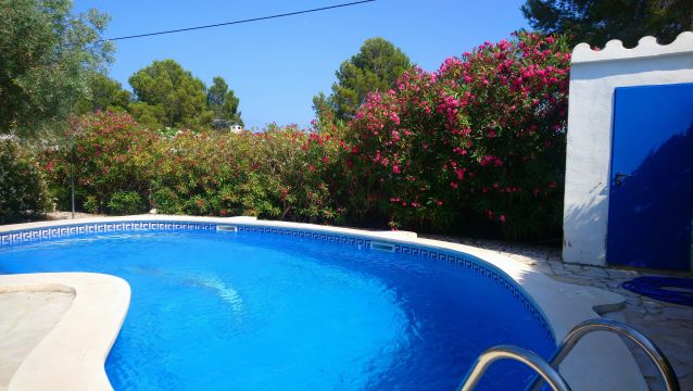 House in Calafat - Vacation, holiday rental ad # 35216 Picture #1