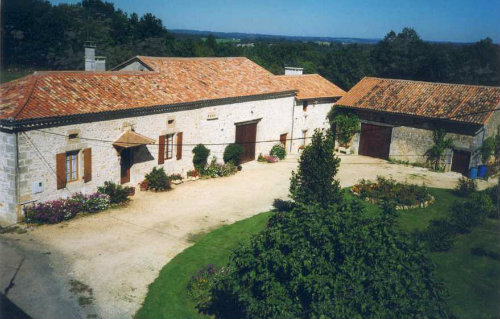Casa rural en Hautefaye para  5 •   con terraza 
