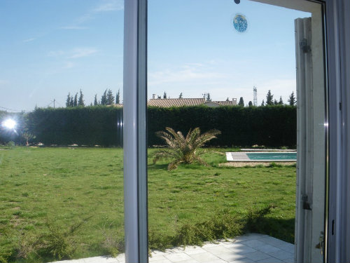 Casa rural en Maillane para  4 •   con piscina compartida 