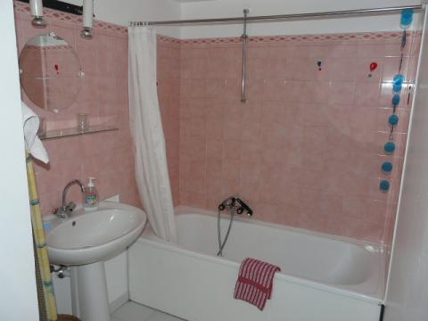 Studio in Nice - Vacation, holiday rental ad # 36129 Picture #4 thumbnail
