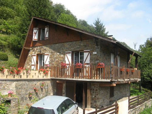 Casa de montaa en Cier de luchon para  6 •   parking privado 