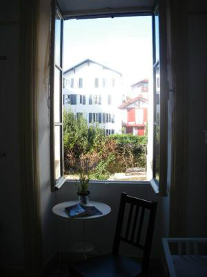 Studio in St Jean de Luz - Vacation, holiday rental ad # 36382 Picture #0 thumbnail