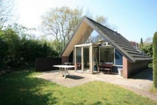 House in Ouddorp - Vacation, holiday rental ad # 36554 Picture #1 thumbnail