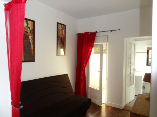 Studio in Courbevoie - Vacation, holiday rental ad # 36604 Picture #2