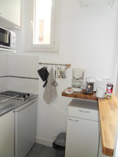 Studio in Courbevoie - Vacation, holiday rental ad # 36604 Picture #9 thumbnail