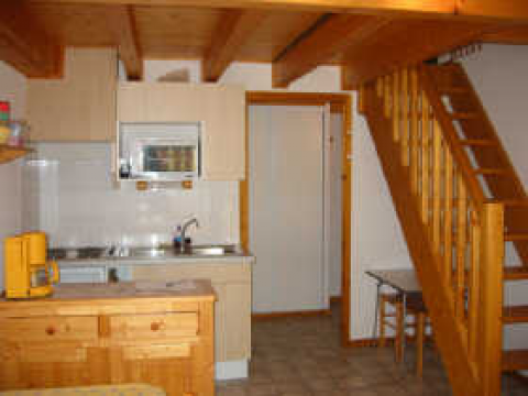 Appartement à Drouzin le Mont - Location vacances, location saisonnière n°36680 Photo n°3 thumbnail