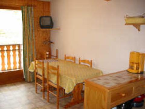 Flat in Drouzin le Mont - Vacation, holiday rental ad # 36680 Picture #4 thumbnail