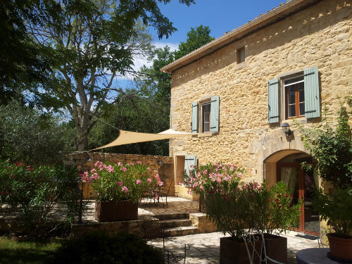 Huis in Uzes voor  4 •   met priv zwembad 