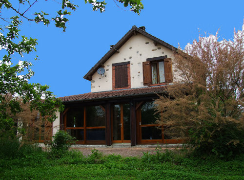Maison à Evaux-les-Bains - Location vacances, location saisonnière n°36878 Photo n°1 thumbnail