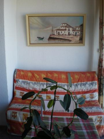 Studio in Rosas - Vacation, holiday rental ad # 36914 Picture #1 thumbnail