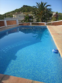 House in Oliva for   6 •   view on sea 