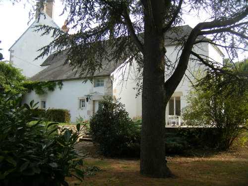 Clamecy -    3 chambres 