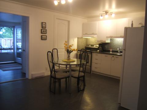 House in Québec - Vacation, holiday rental ad # 37274 Picture #1 thumbnail