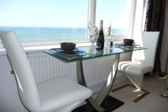 Appartement � Hove - Location vacances, location saisonni�re n�37359 Photo n�1