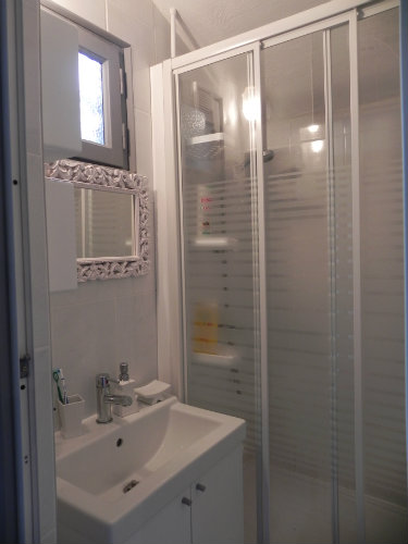 Ruoms -    1 slaapkamer 