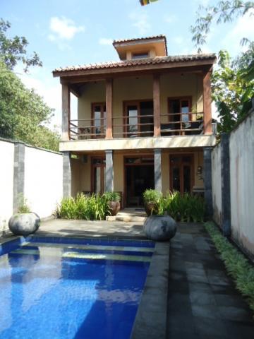 House Yogyakarta - 4 people - holiday home