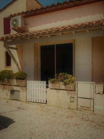 House in Canet en roussillon - Vacation, holiday rental ad # 37685 Picture #1 thumbnail