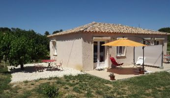 Casa rural en Les vans para  2 &bull;   &bull;  con piscina compartida 