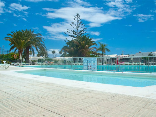 Appartement à Playa del ingles pour  5 •   avec piscine partagée 