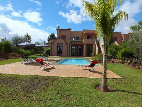 Casa en Marrakech para  6 •   con piscina privada 