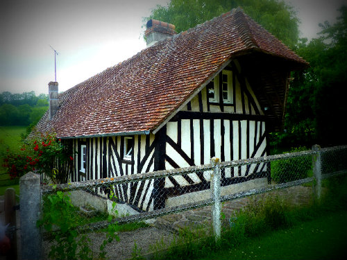 Saint-pierre-sur-dives -    2 chambres 