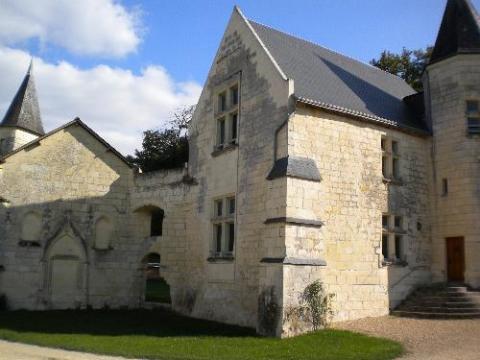 Castle in Chinon for   7 •   with private pool 