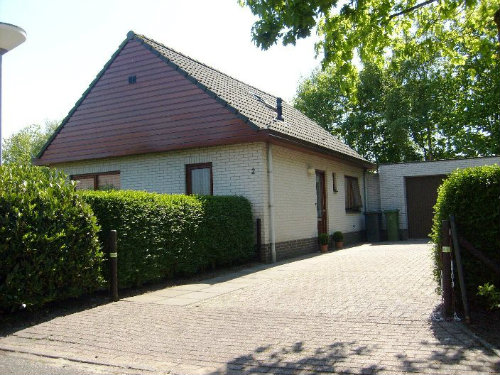 Haus in Zeeland fr  6 •   Privat Parkplatz 