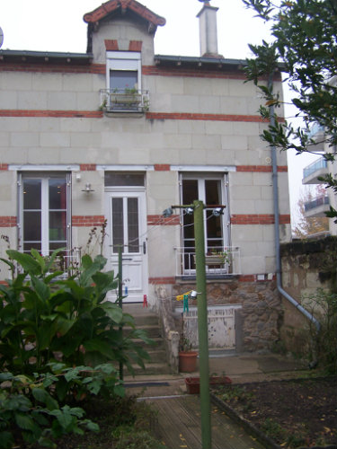 House in Saumur for   4 •   garden 