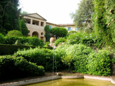 House in Biot for   12 •   6 bedrooms 