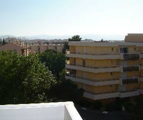 Flat in Fréjus Plage - Vacation, holiday rental ad # 39994 Picture #4 thumbnail