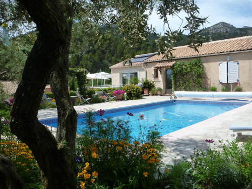 Sjour en Provence - Chambres d'htes  St Savournin  (Massif de l'Etoi...