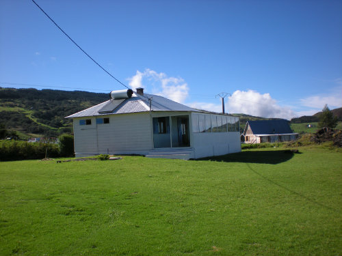 Chalet  Plaine des caffres pour  6 •   cour 