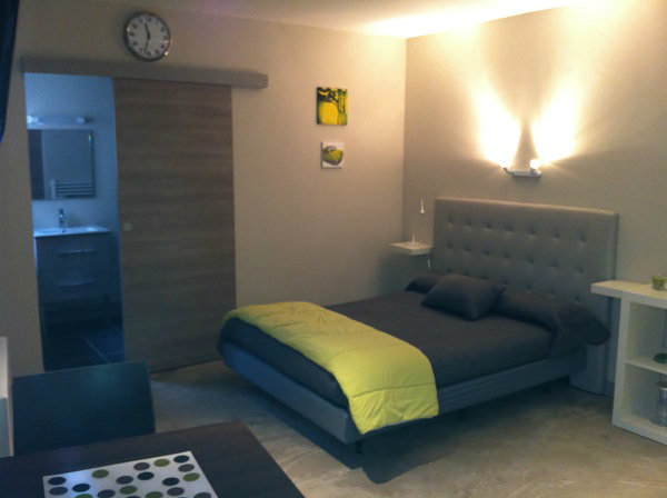 Studio  Aix les bains pour  2 •   accs handicaps 