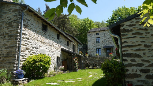 La maison des Chazes - Demeure de charme Dans le midi de l'Auvergne