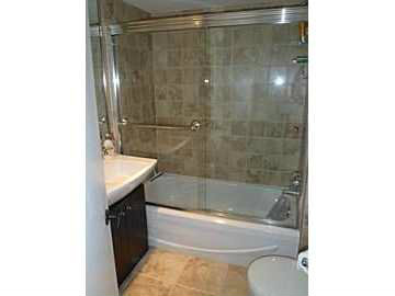 Flat in Québec - Vacation, holiday rental ad # 40628 Picture #3