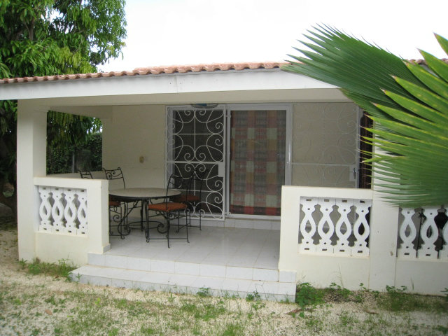 House in Saly for   4 •   with shared pool 