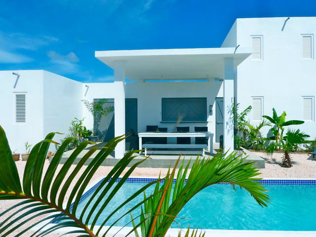 House in Villa tropical, vista royal, curacao for   6 •   view on sea 