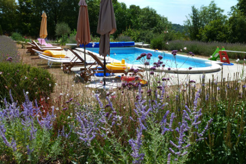 Gite  Caniac du causse pour  2 •   avec piscine partage 