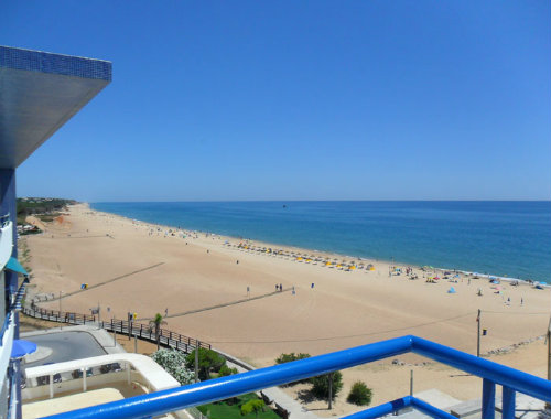 Flat in Algarve for   8 •   with shared pool 