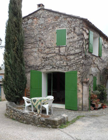 Maison  Gargas pour  3 •   avec terrasse 