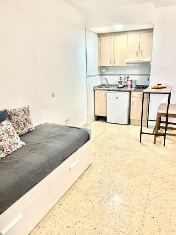 Studio  Lloret de Mar  - Location vacances, location saisonnire n41788 Photo n11