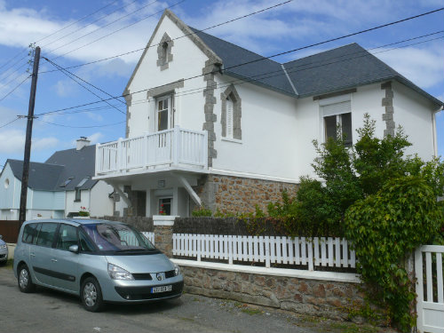 Haus in Jullouville für  7 •   mit Terrasse 