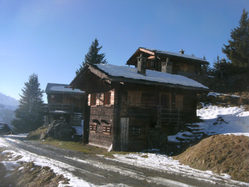 Chalet in Sarreyer fr  6 •   Haustiere erlaubt (Hund, Katze... ) 