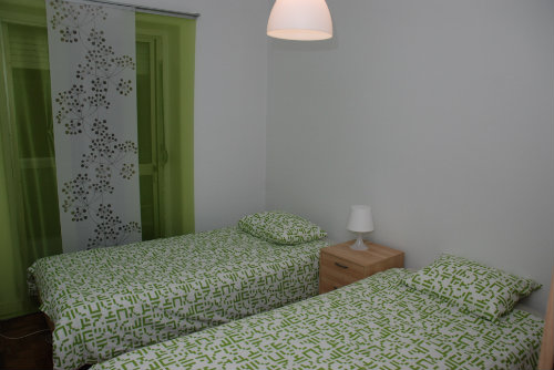 Flat in Lisboa - Vacation, holiday rental ad # 42136 Picture #2 thumbnail