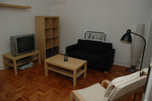 Flat in Lisboa - Vacation, holiday rental ad # 42136 Picture #3 thumbnail