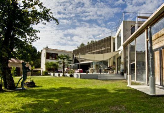 Maison  Saint-marc-jaumegarde pour  12