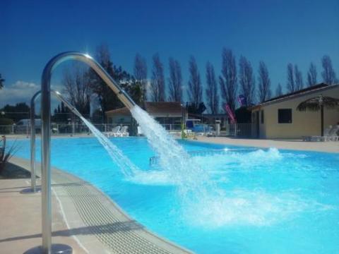 Mobile home in Frejus for   8 •   private parking 