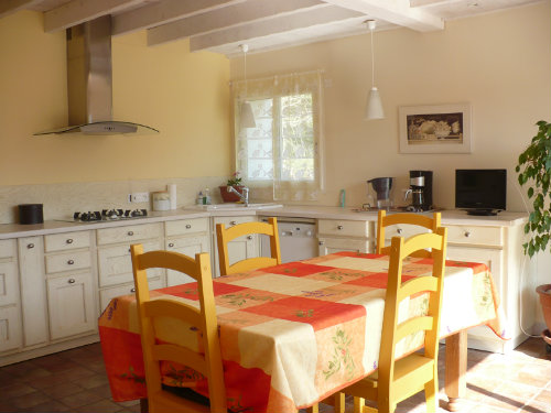 Maison  Castelnau-chalosse pour  5 •   2 chambres 