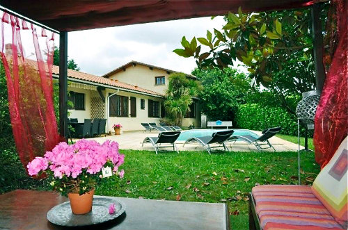 Maison à Gujan-Mestras - Location vacances, location saisonnière n°43329 Photo n°1 thumbnail