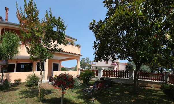 Casa en Faana para  5 •   con terraza 